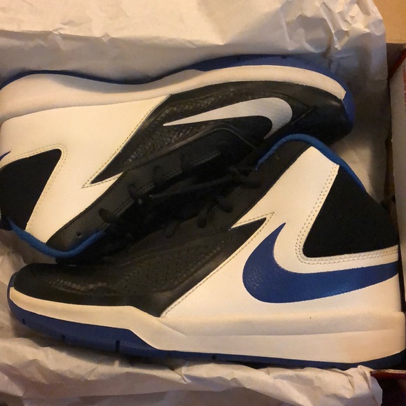 Black White Blue Nike Team Hustle D7 